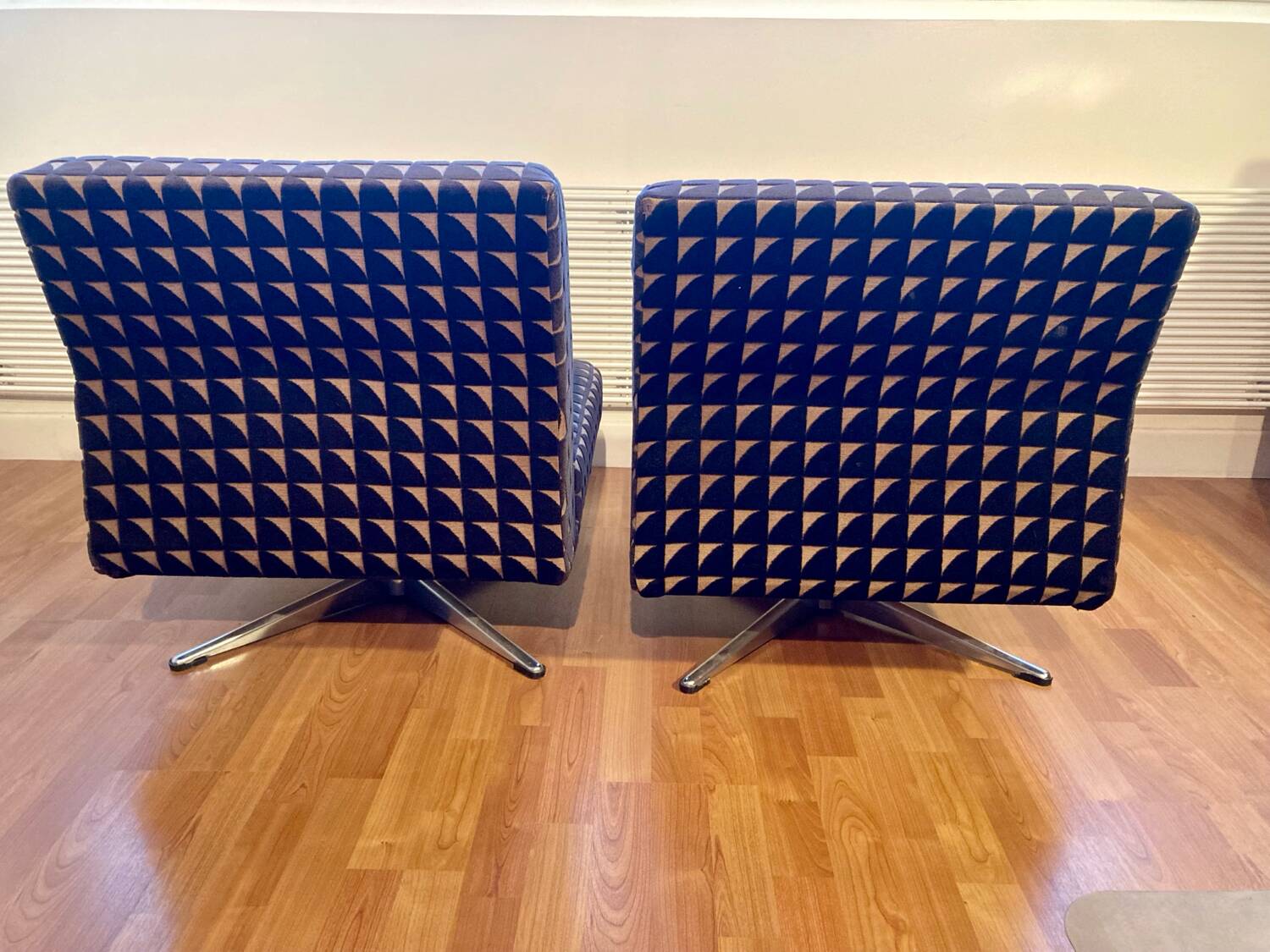 2 armchairs from the 1960s