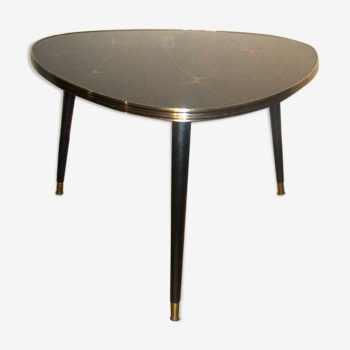 Table basse tripode triangle