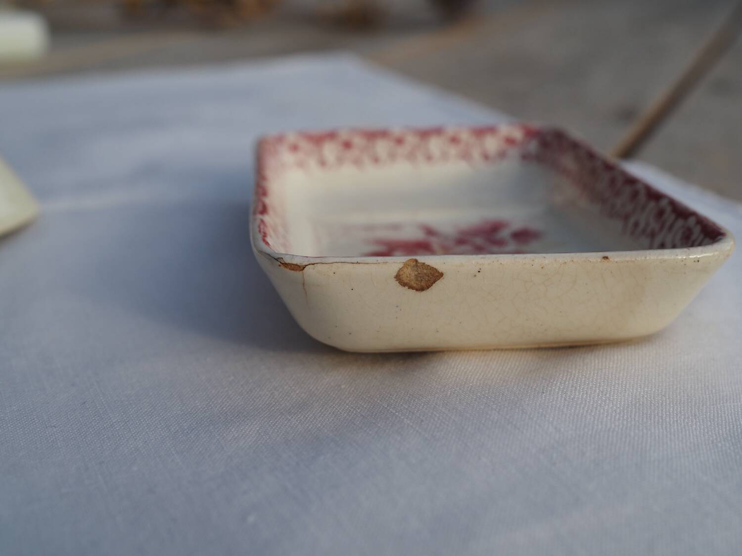 Gien Terre de Fer soap dish