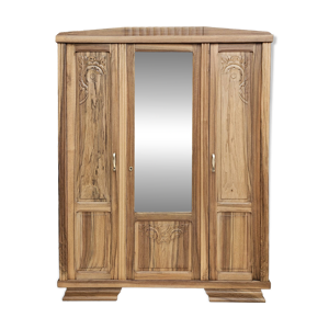Armoire parisienne art