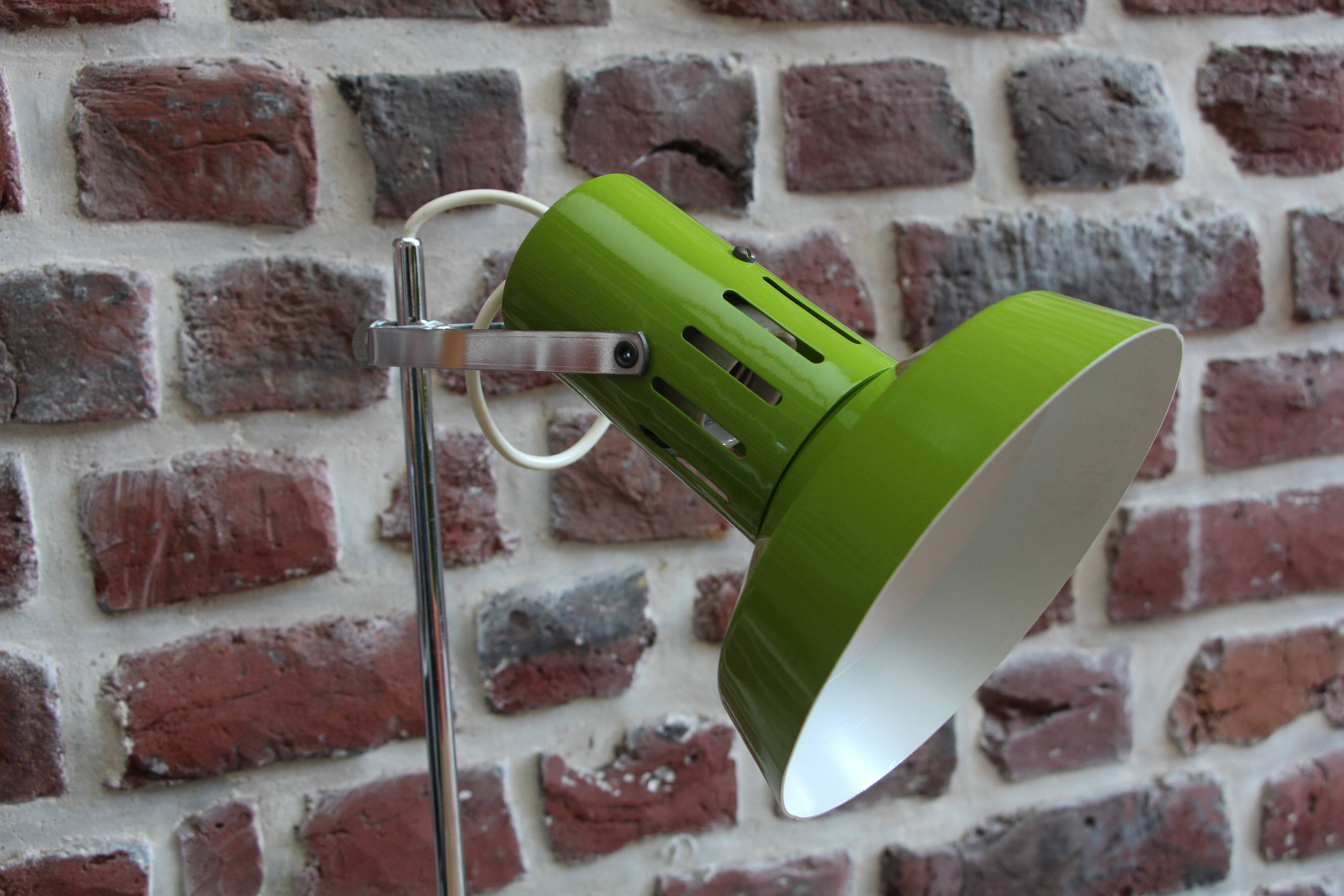 Vintage green desk lamp 70's