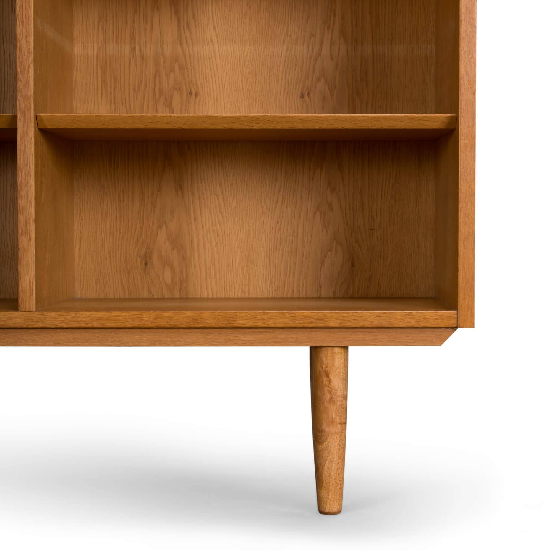 Danish High oak bookcase by Hundebad & Co, 1960s