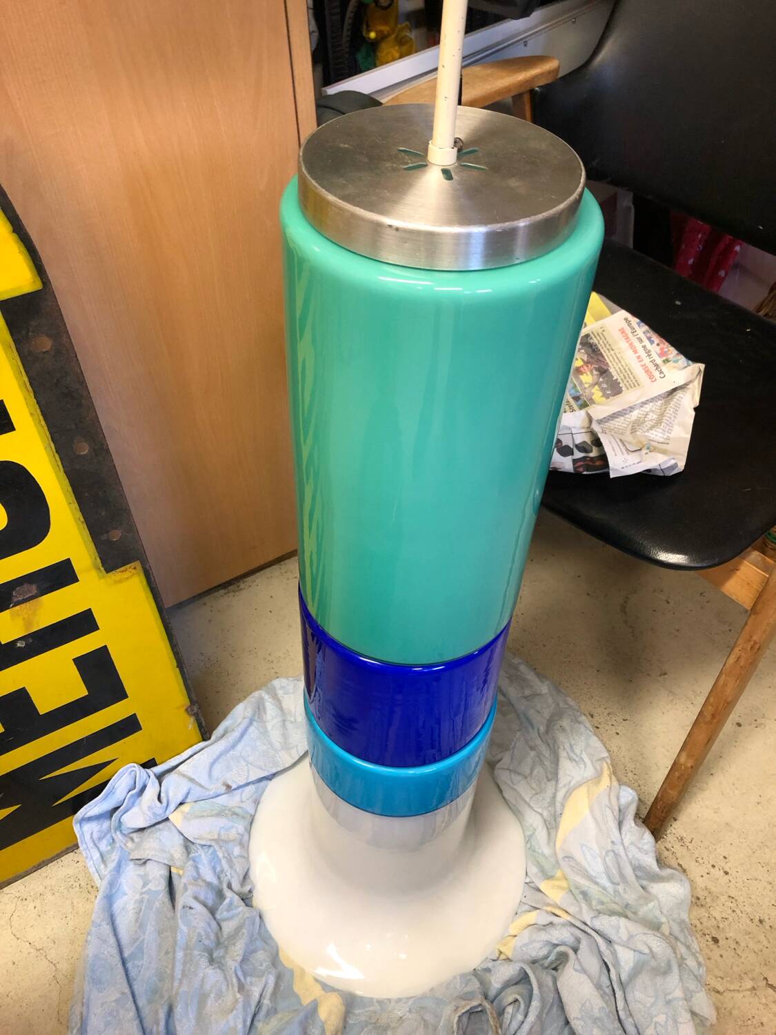 Italian design chandelier from the 70s