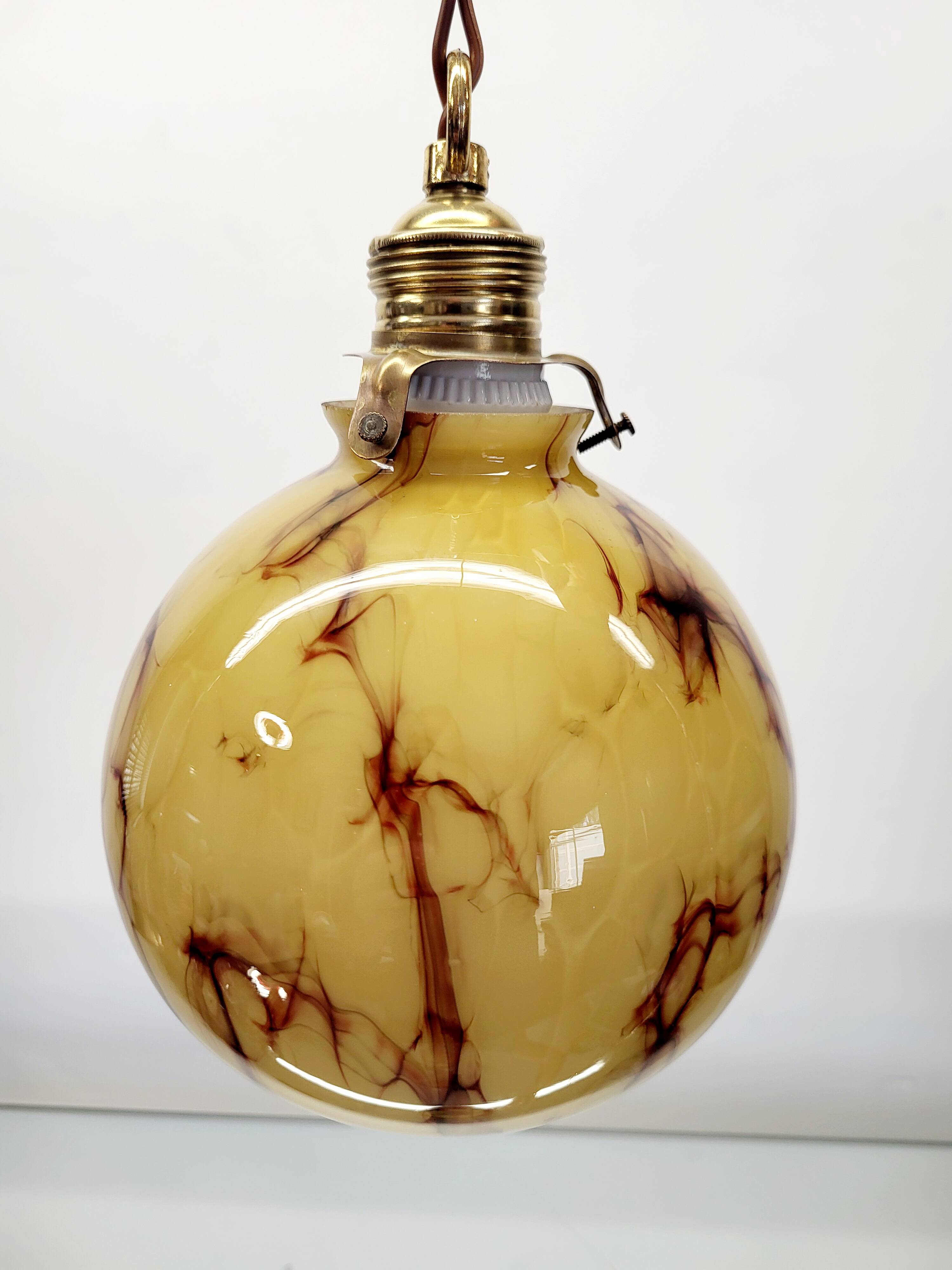 Art Deco lamp in opaline glaze Verreries de Scailmont Henri Heemskerk Belgium