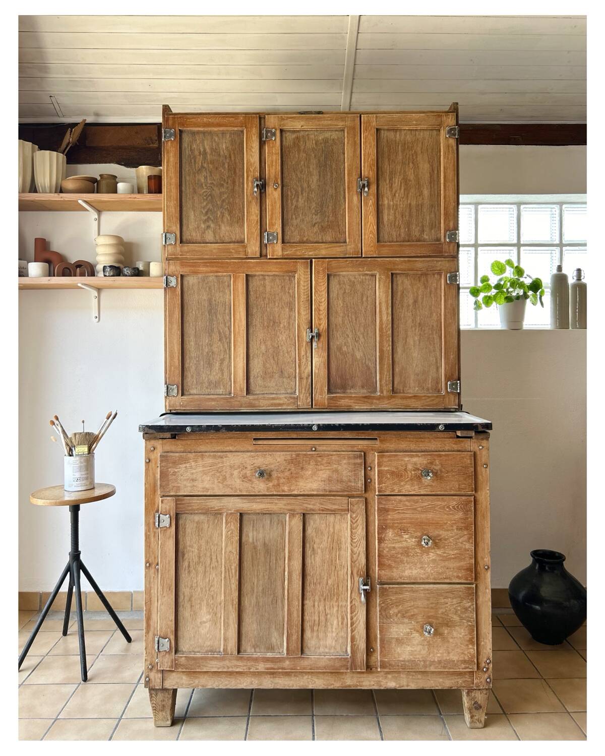 Cabinet furniture trade