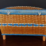 Vintage wicker sewing box 60