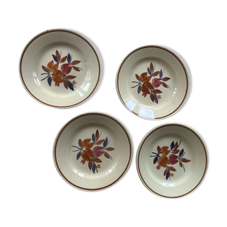 Set of 4 old vintage seventies flat plates