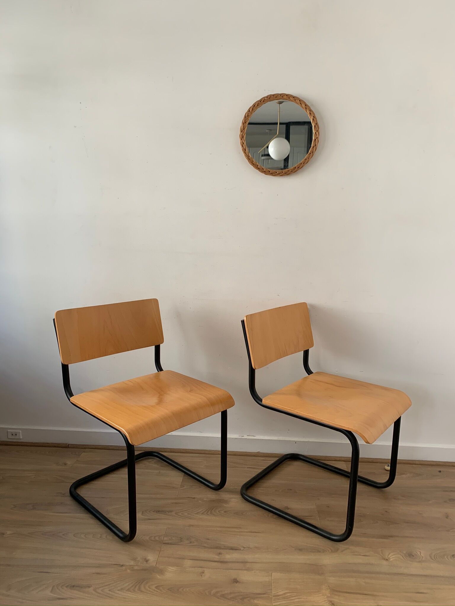 Vintage chairs 1980