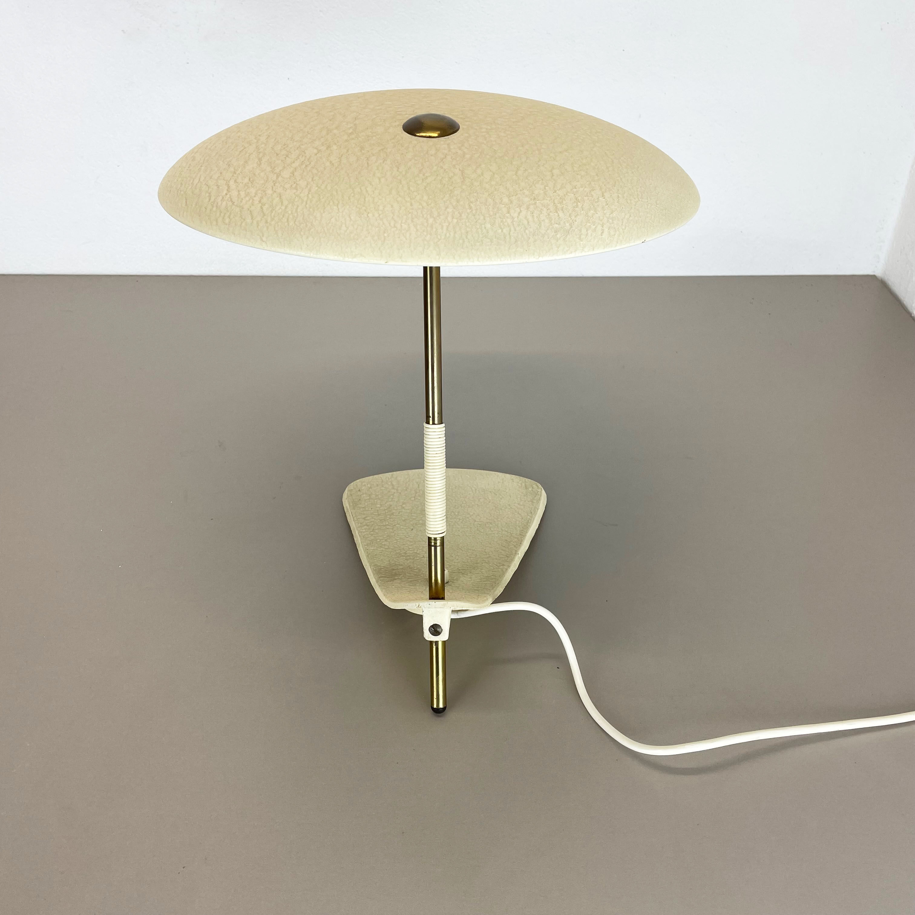 Modernist kalmar sytle Bauhaus beige metal and brass desk light, Austria, 1950s