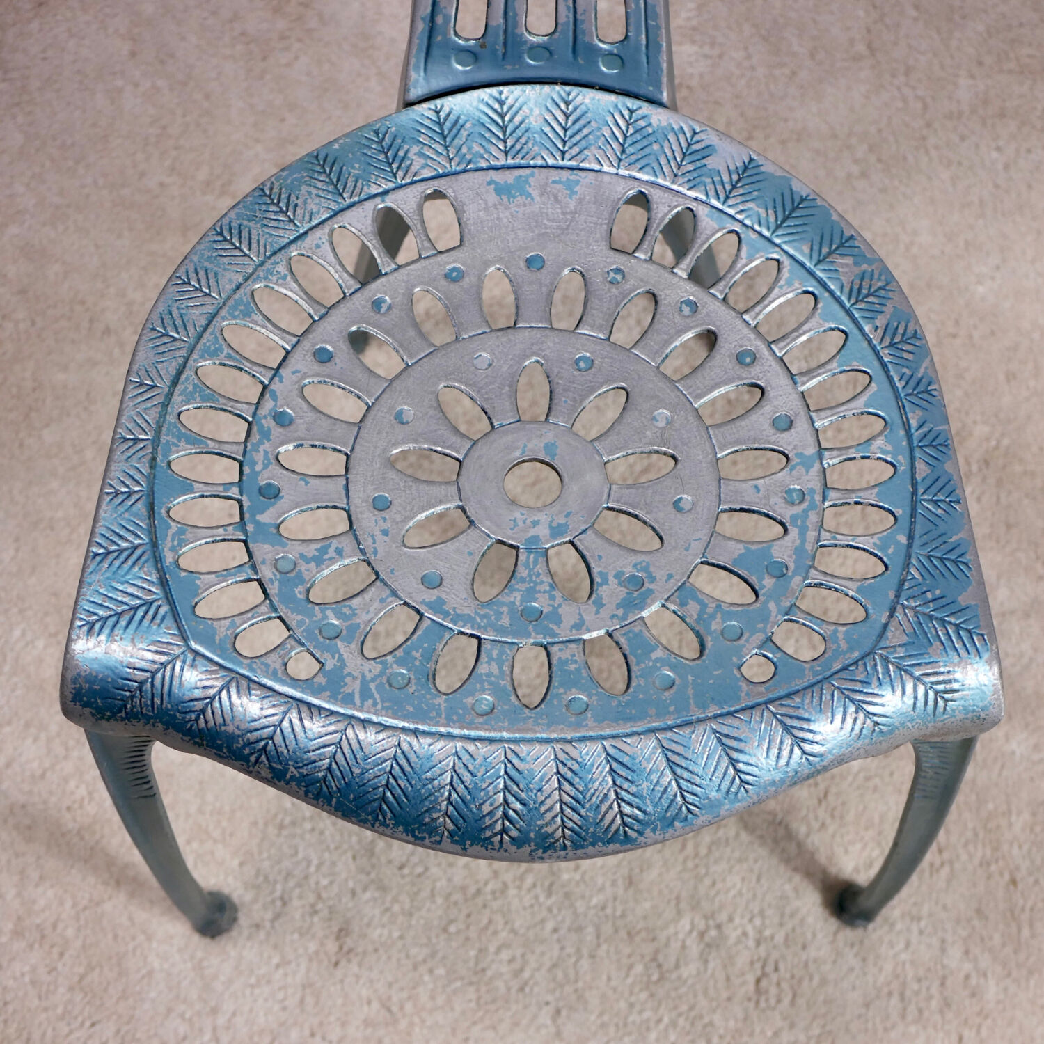 Oscar model peacock chair by Oscar Tusquets Blanca for Kettal