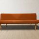 Lit de jour pliant des années 50 par Miroslav Navrátil, revêtement orange, années 1960, Tchécoslovaquie, 186 × 60 × 72 cm