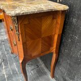 Small transition style jumping chest of drawers.