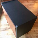 Storage cabinet