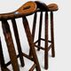 Lot de 2 tabourets brutalistes en bois massif taillé main