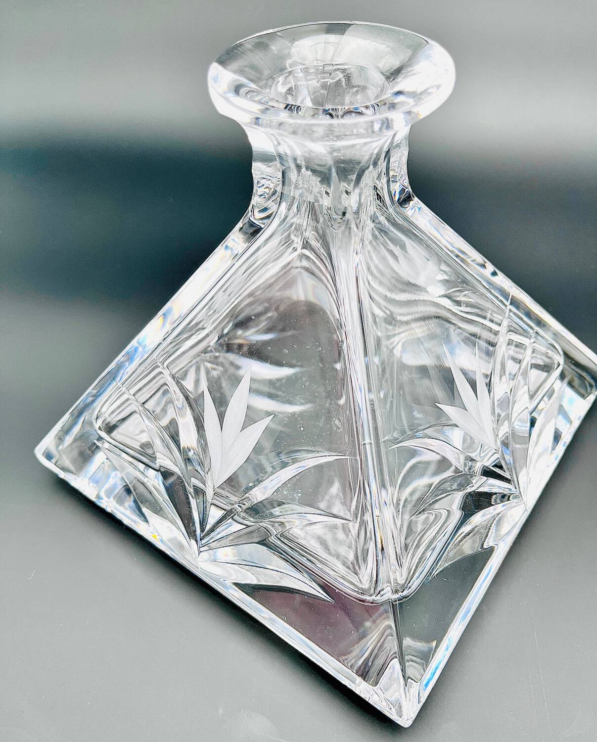 Crystal Carafe Mario CIONI & Orfèvrerie KRISA (3.2kg) – Signed