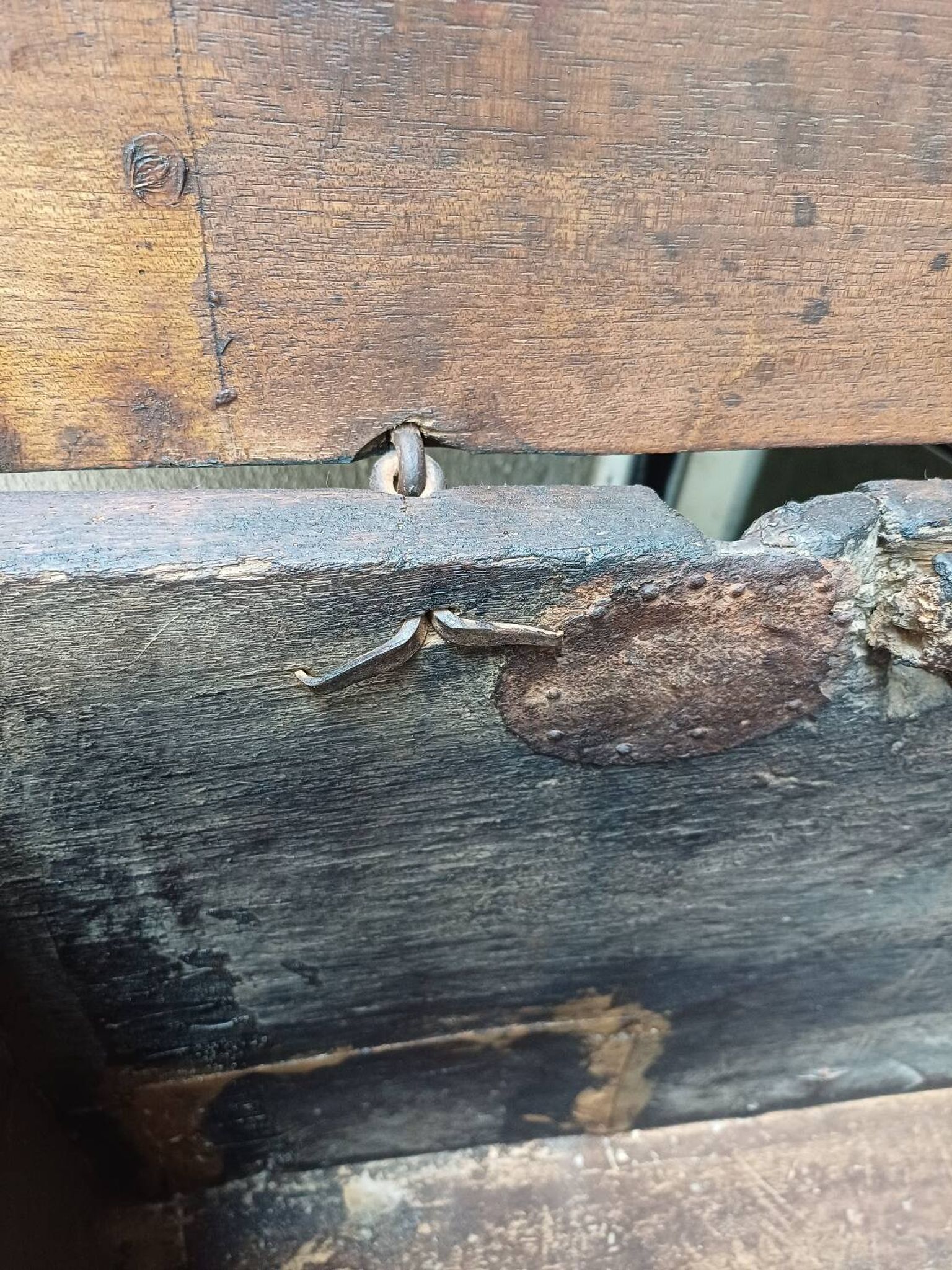 Small French chest from the 17th century in its own juice.