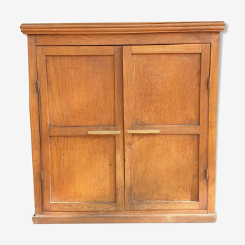 Oak wall cabinet