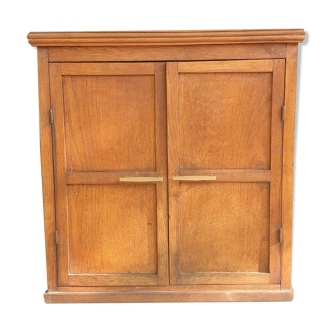 Oak wall cabinet