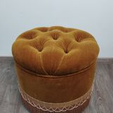 Velvet toad pouf