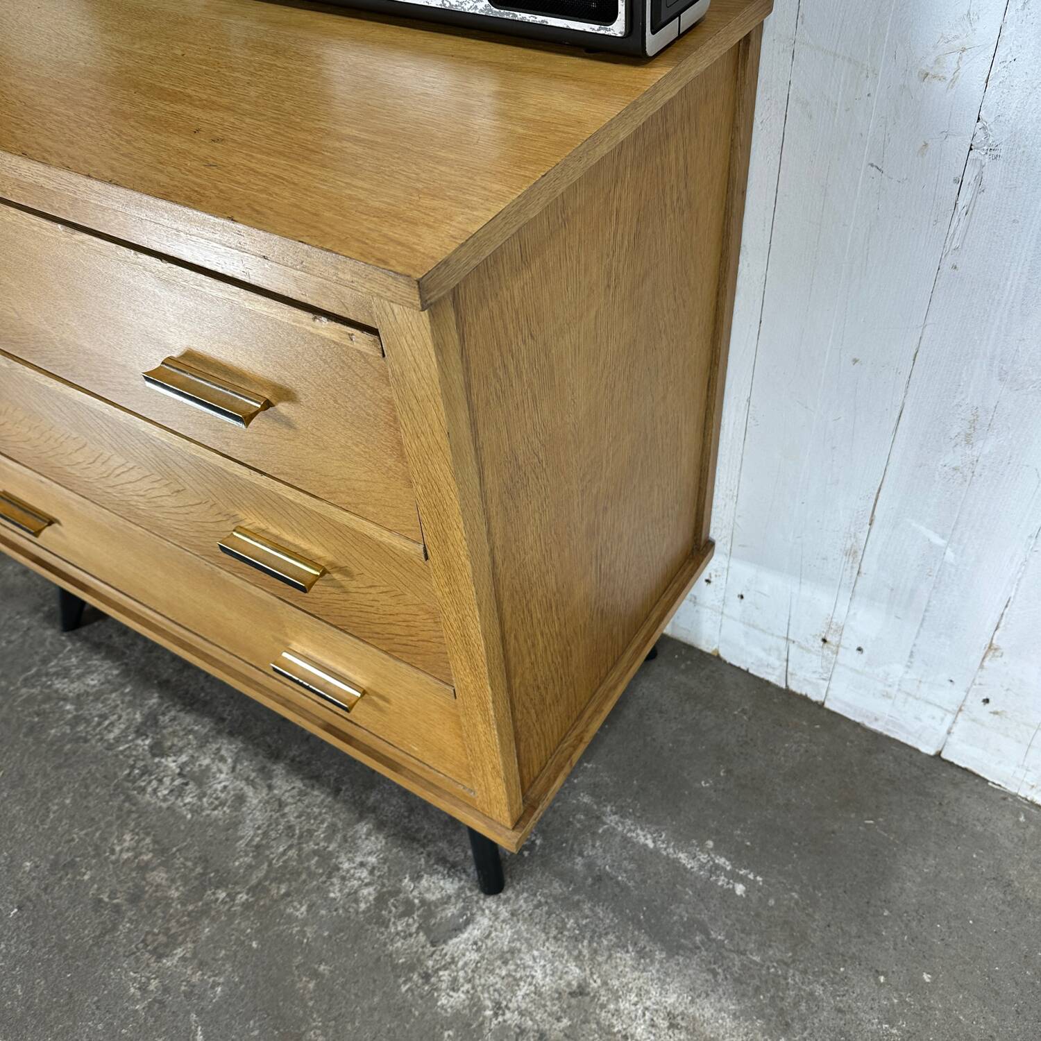 Vintage chest of drawers