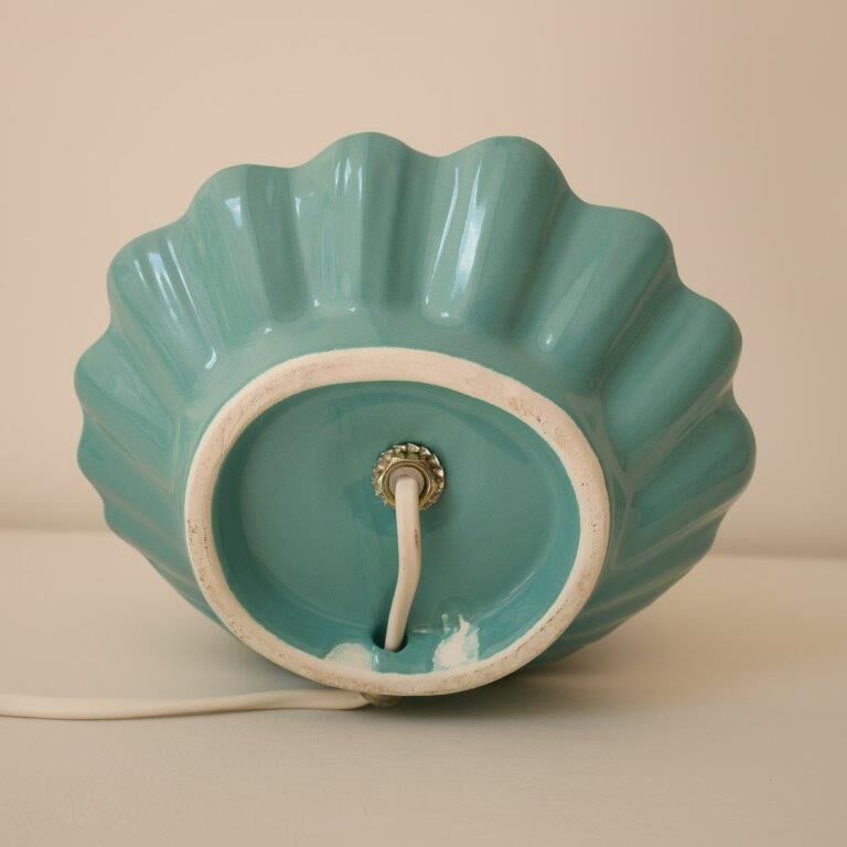 Blue shell lamp