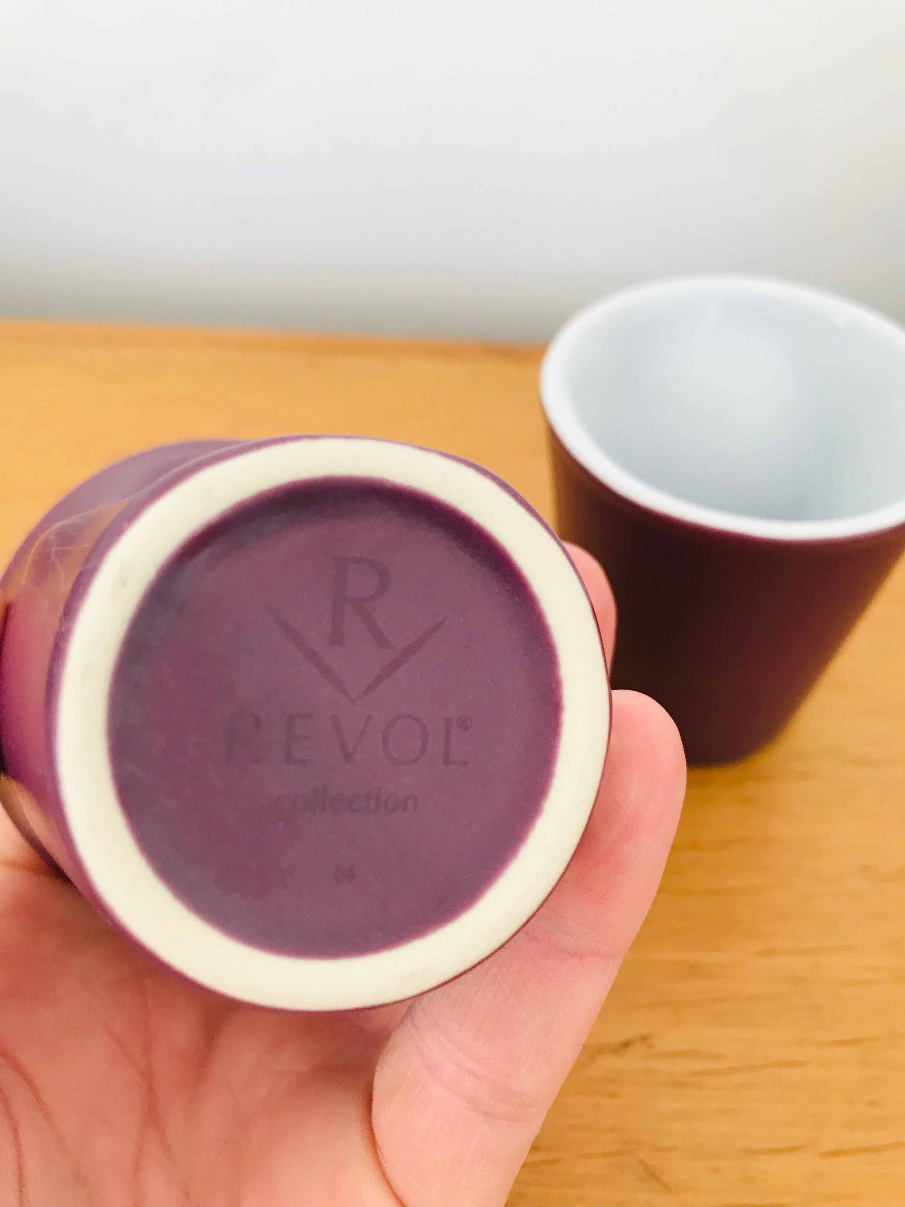 Lot 2 cups white and purple porcelain REVOL