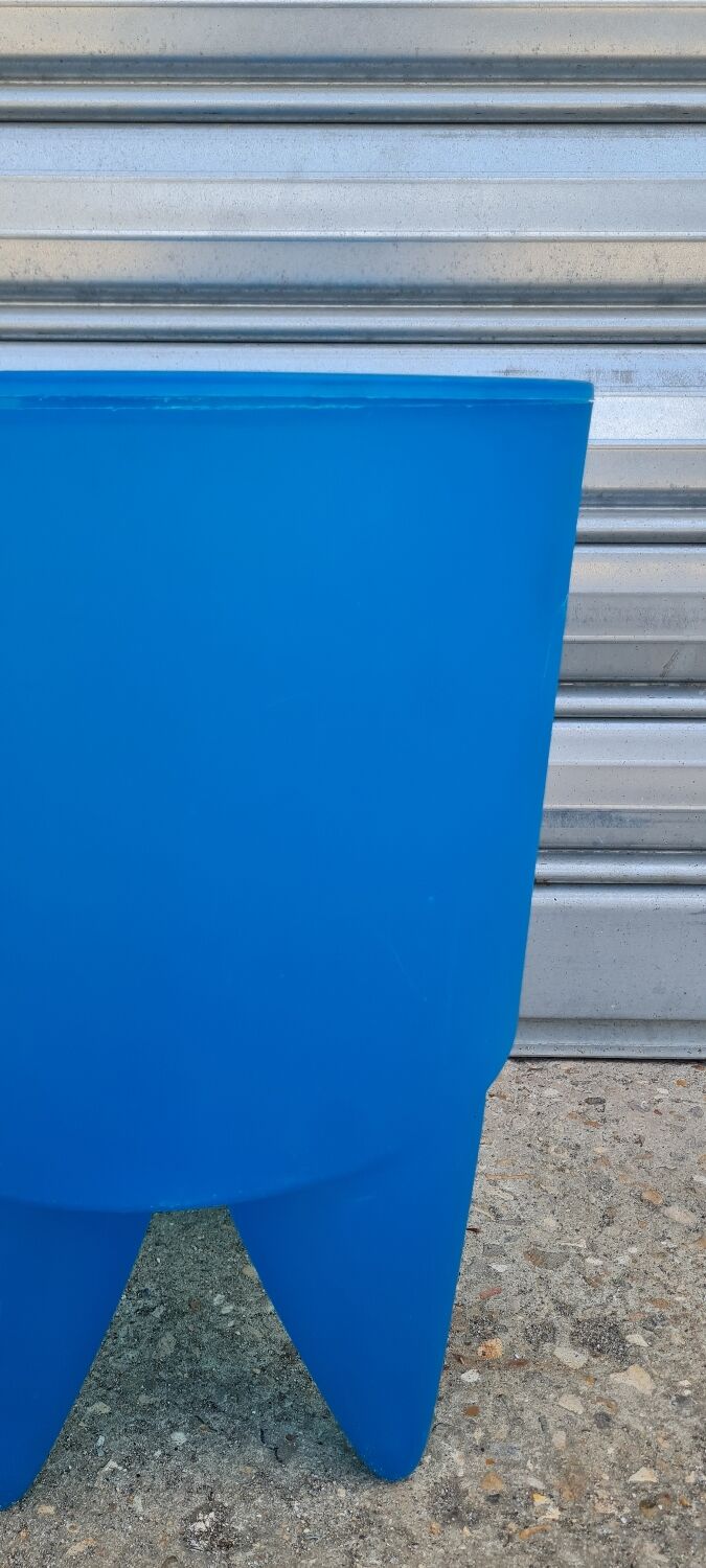 Bubu stool Philippe starck