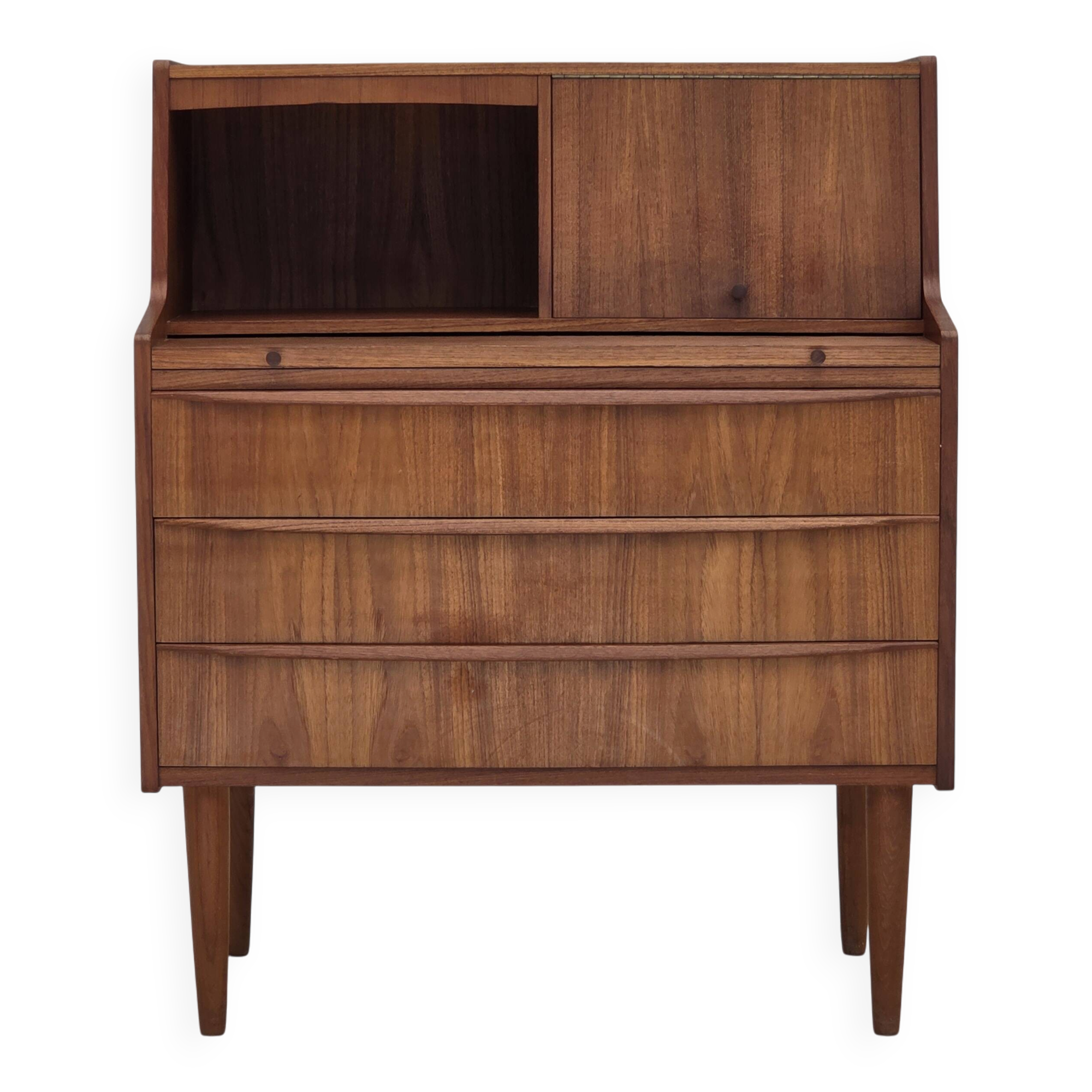 Commode danoise des années 1970 avec un miroir pliant, en bois de teck.