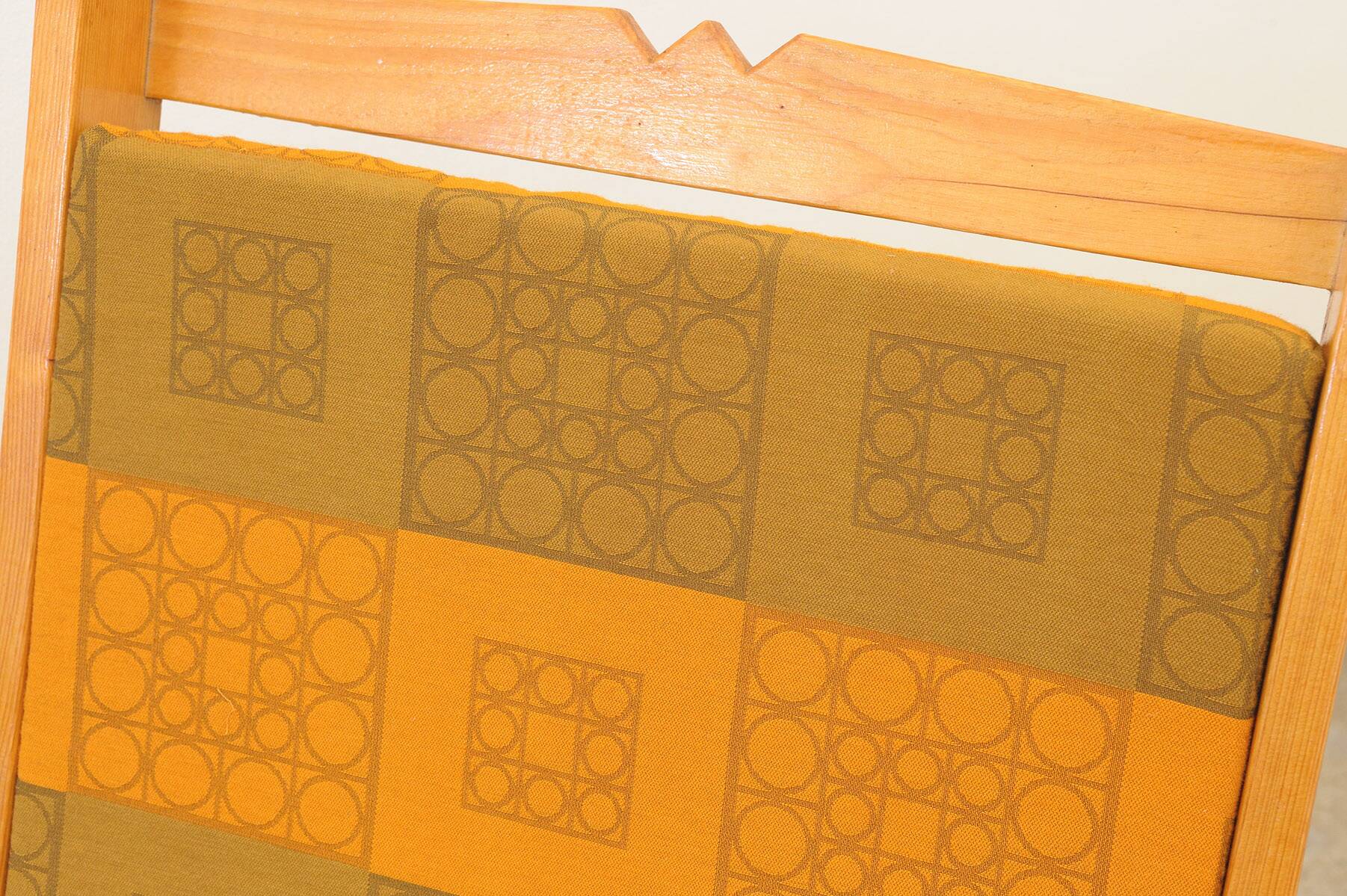 Fauteuils en bois de pin de style scandinave, années 1970, set de 2