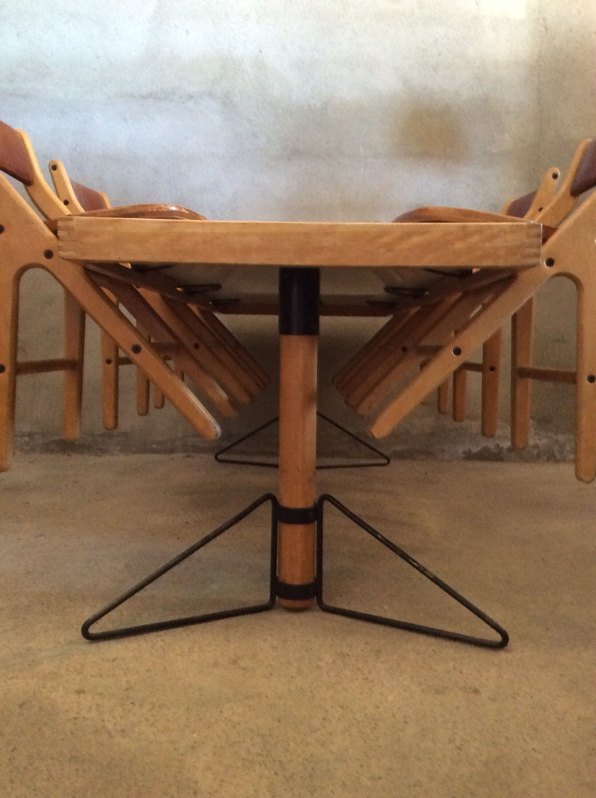 Table par Marc Held 1983