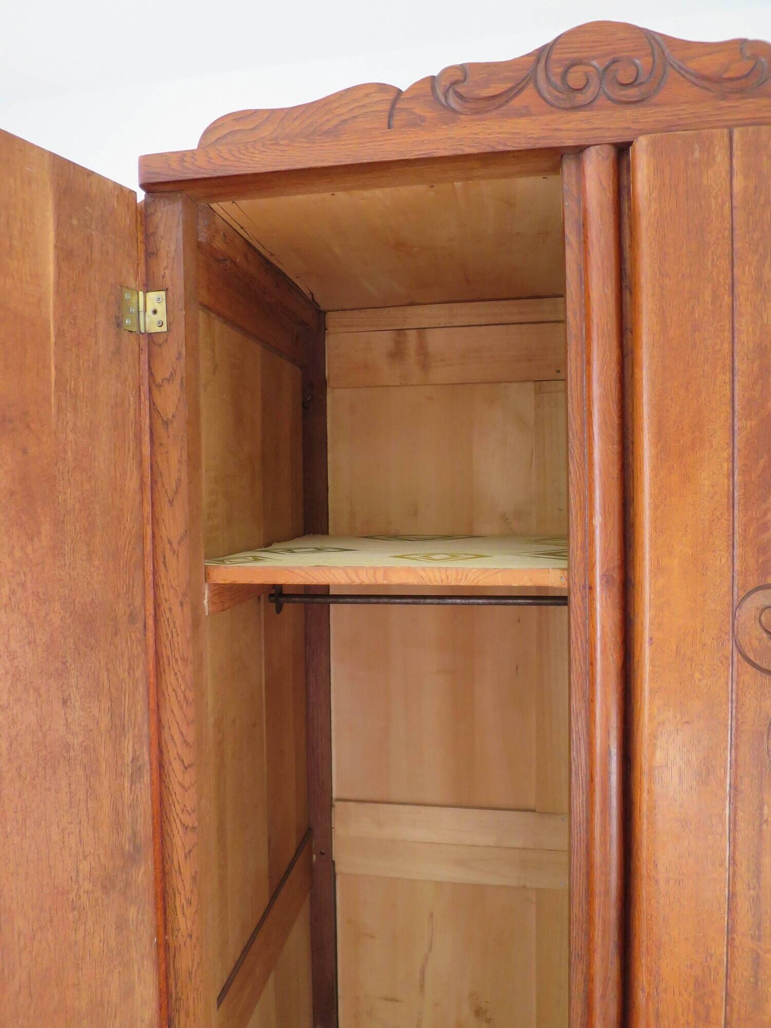 English asymmetrical chest of drawers - Art Deco - Mirror - 2 doors - 5 drawers - Mesh blond oak