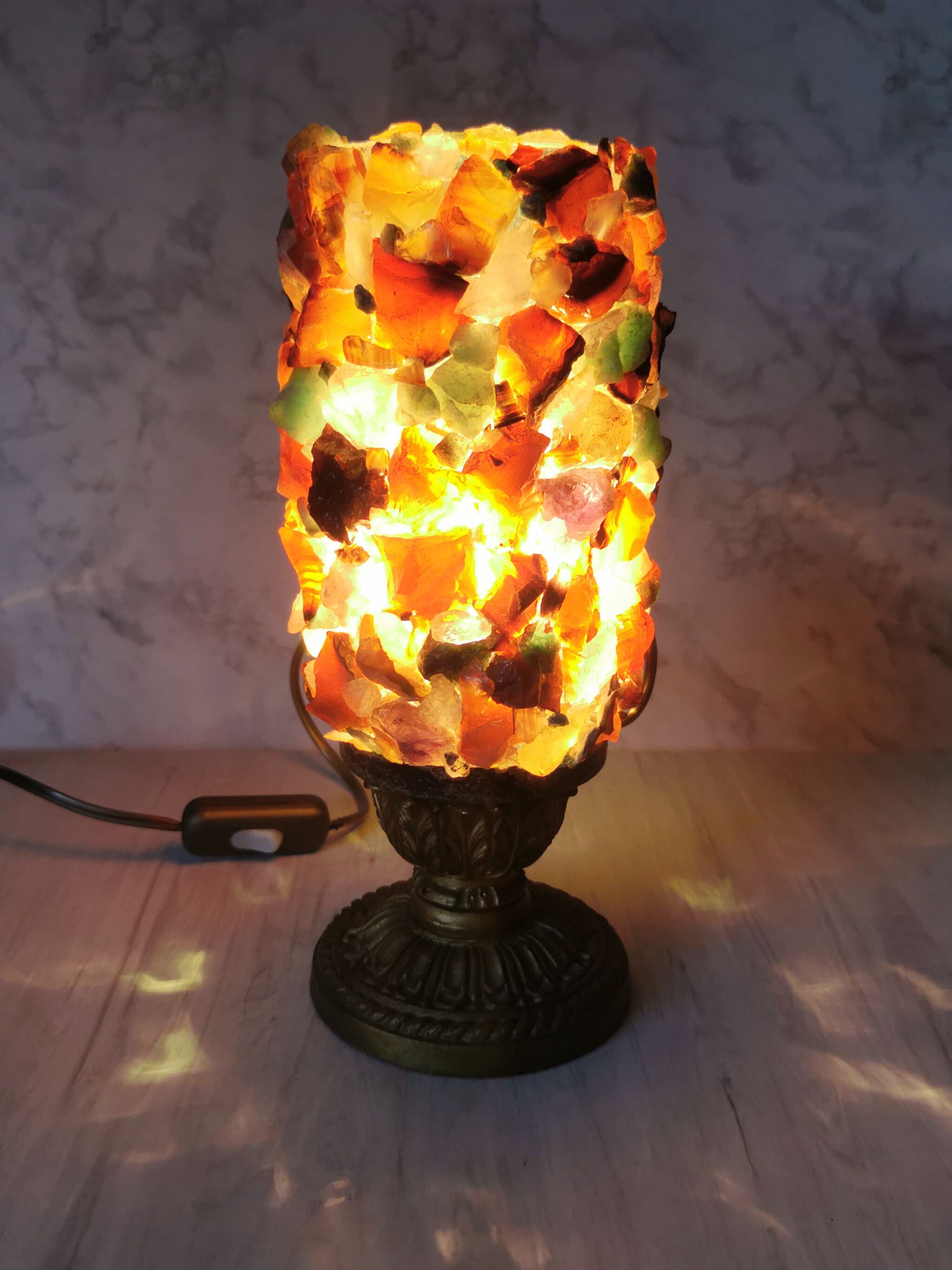 Table lamp gilded wood and stones
