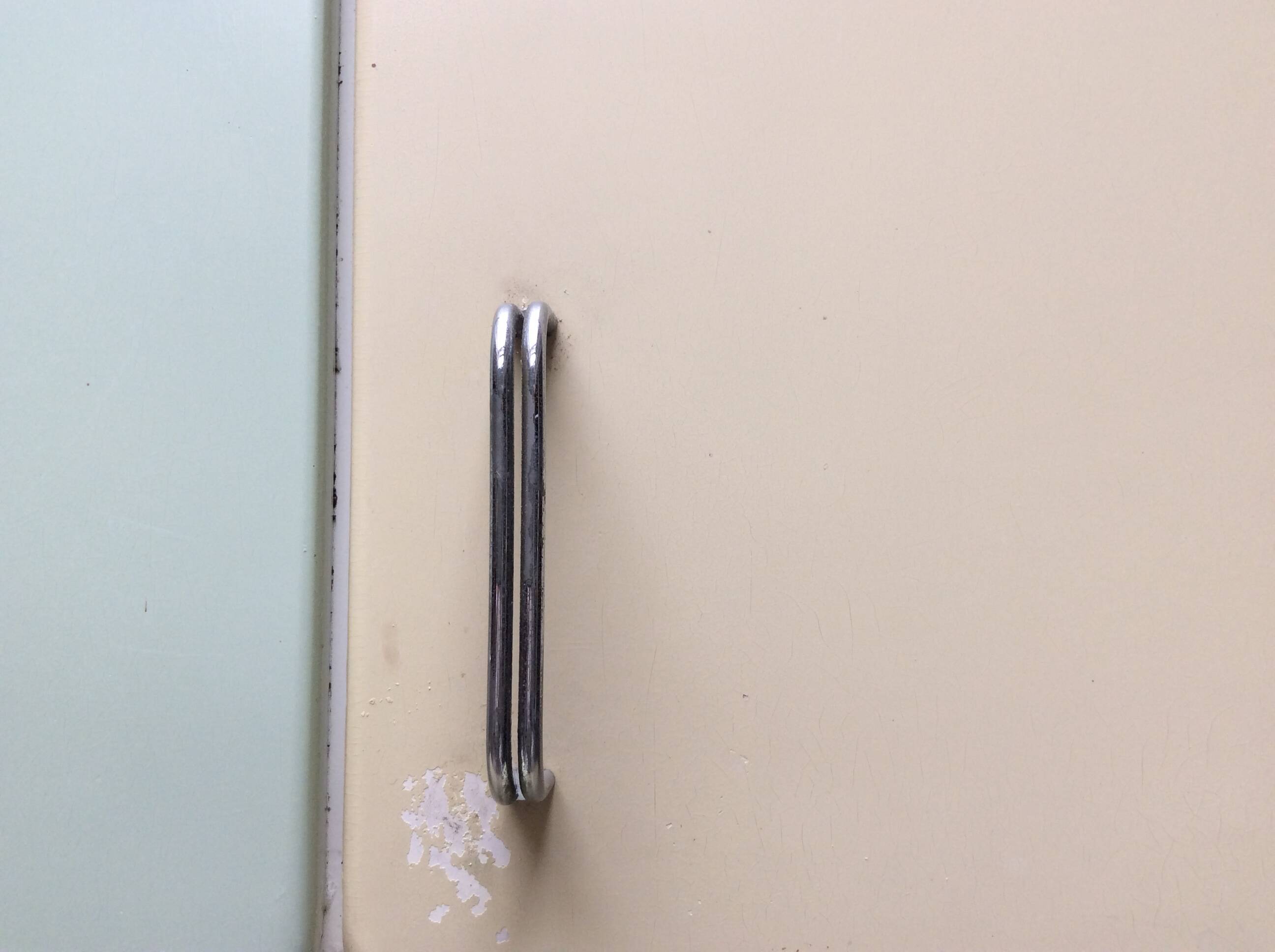 Kitchen sideboard in wood and Formica