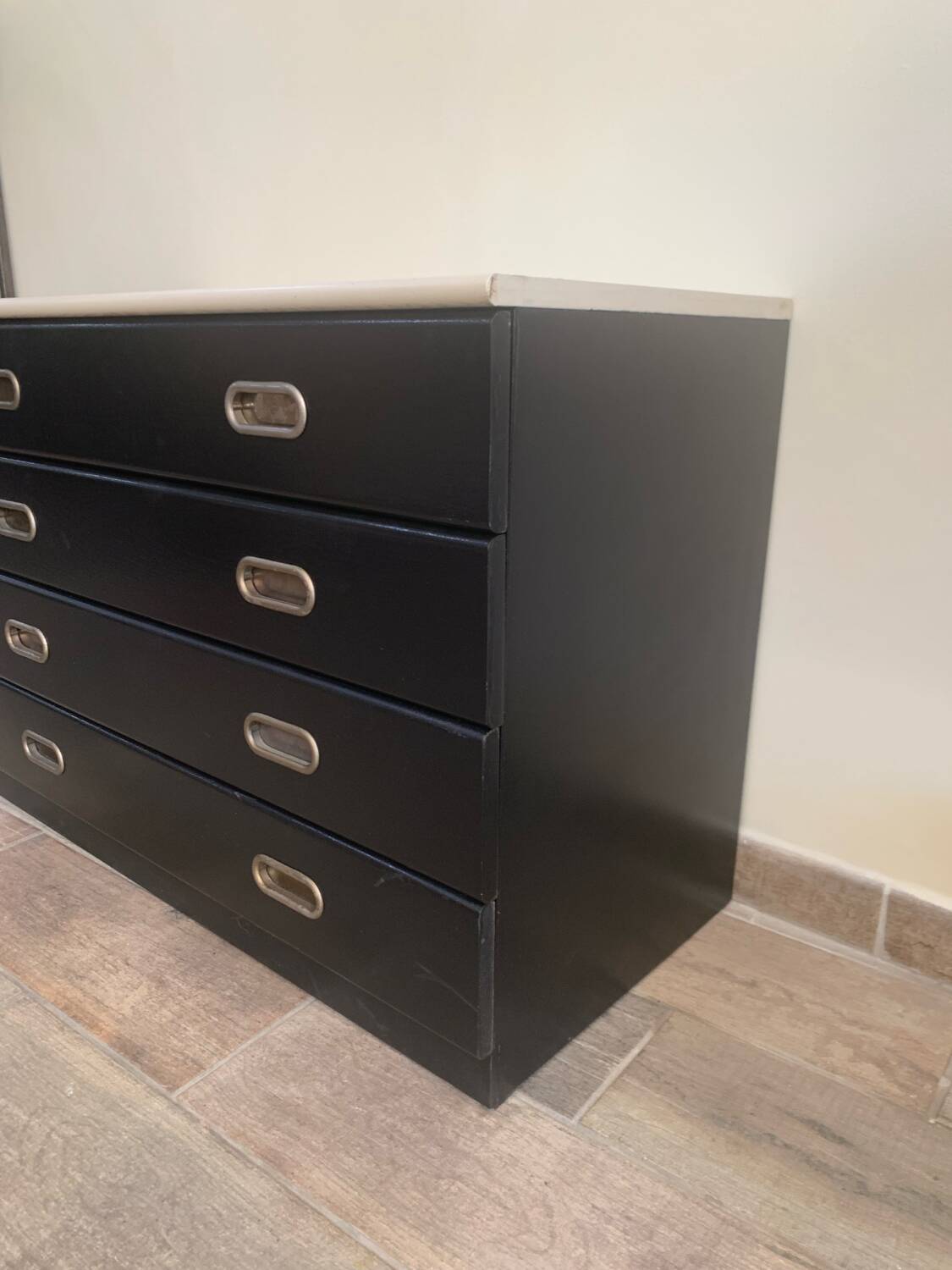 80s chest of drawers