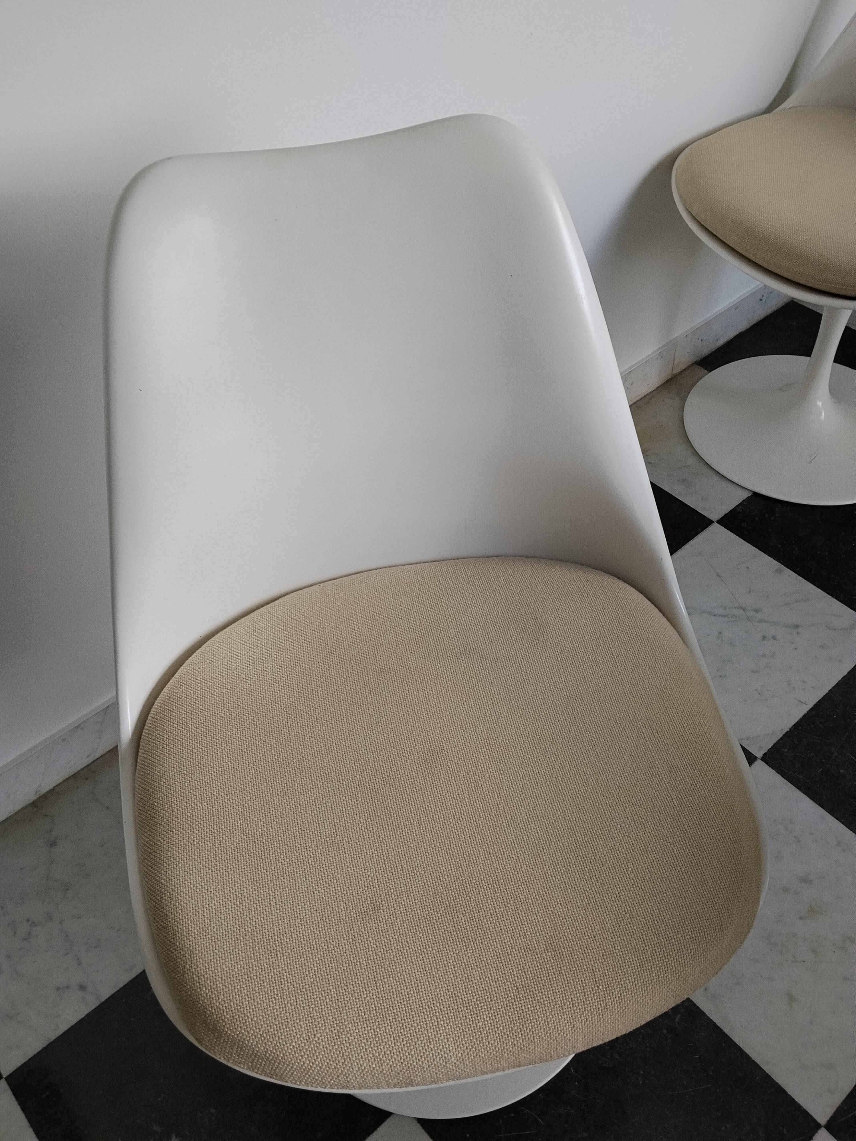 Knoll round table (marble) and 4 vintage chairs - 1970s
