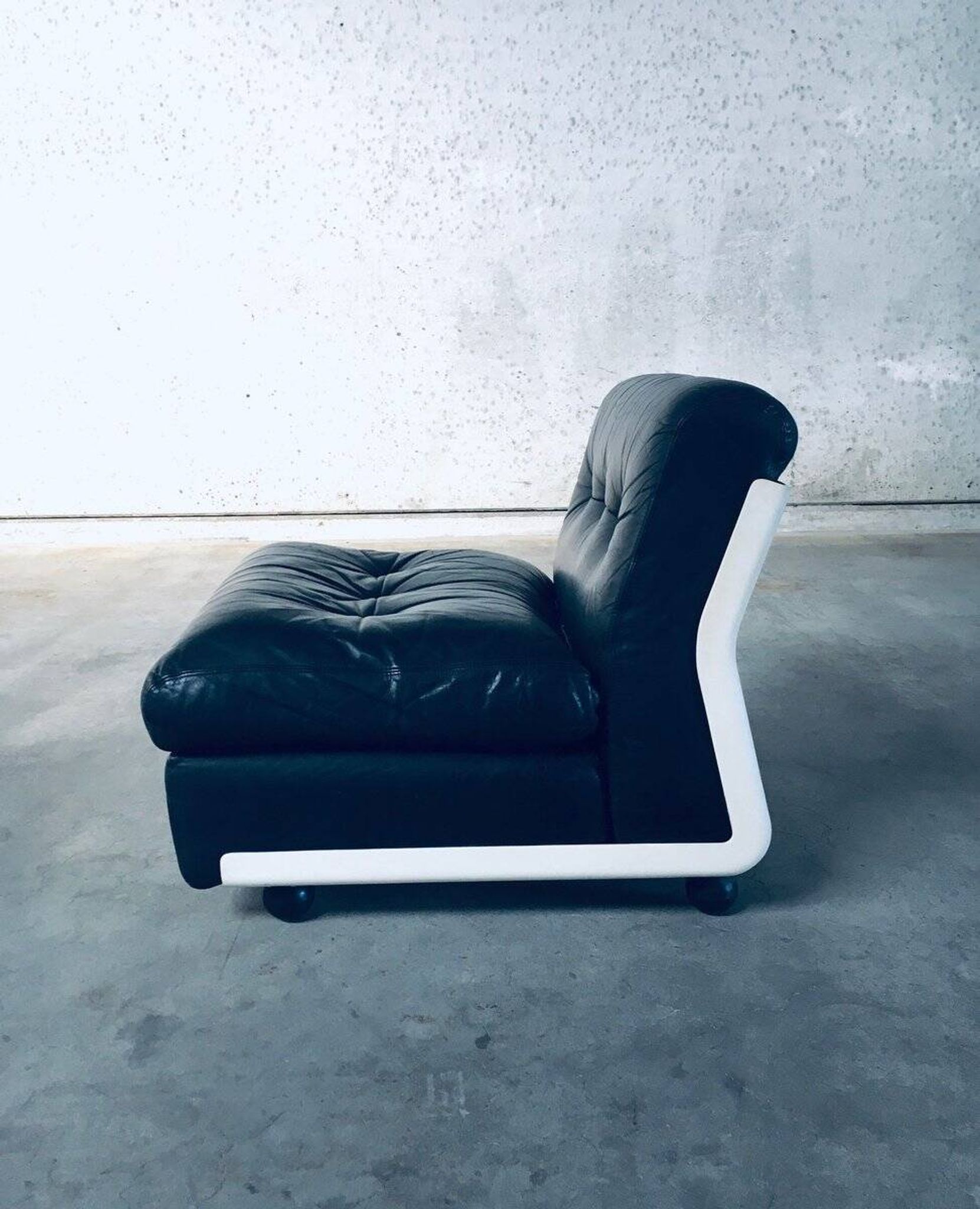 Mid-Century Modern Amanta Modular Sofa by Mario Bellini for B&B Italia, 1970s, Set of 4