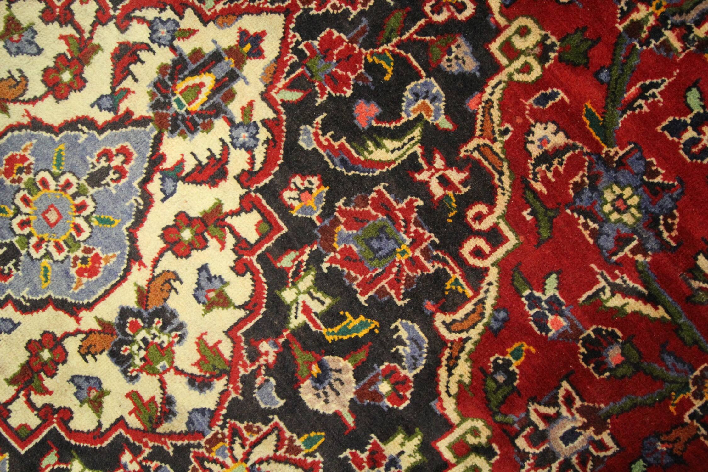 Tapis persan vintage traditionnel
