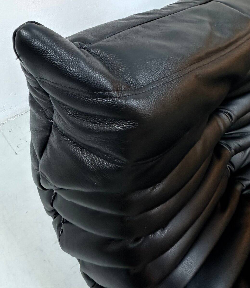 French black leather Togo lounge chair by Michel Ducaroy for Ligne Roset, 1970s