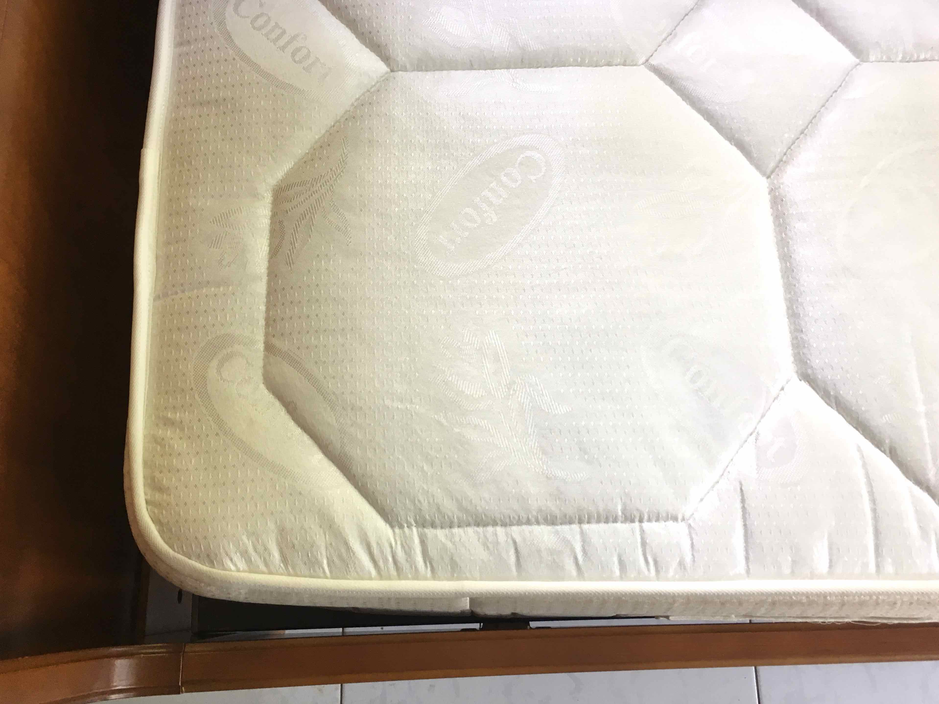 Cherry corner bed bench