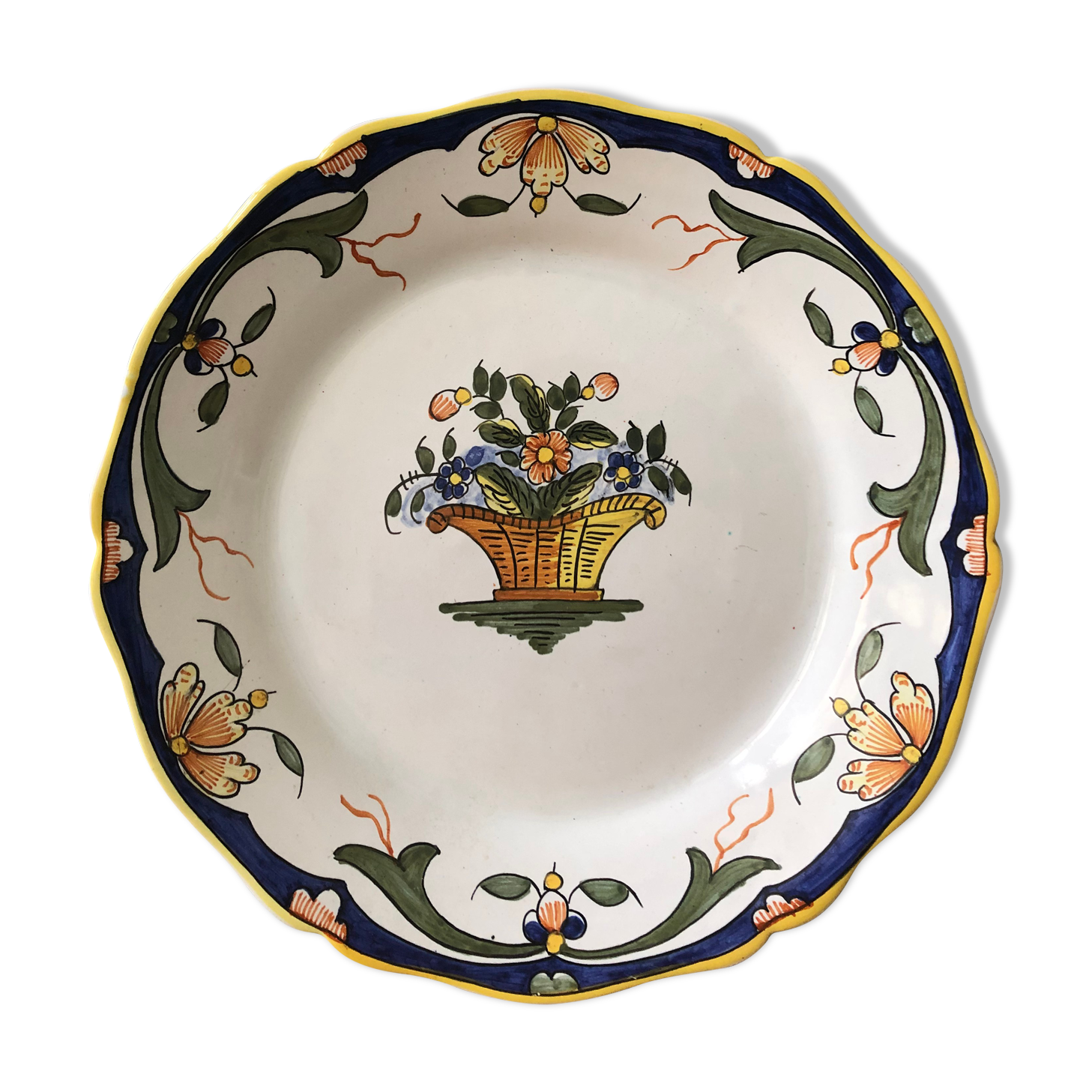 19th century plate in hand-painted earthenware