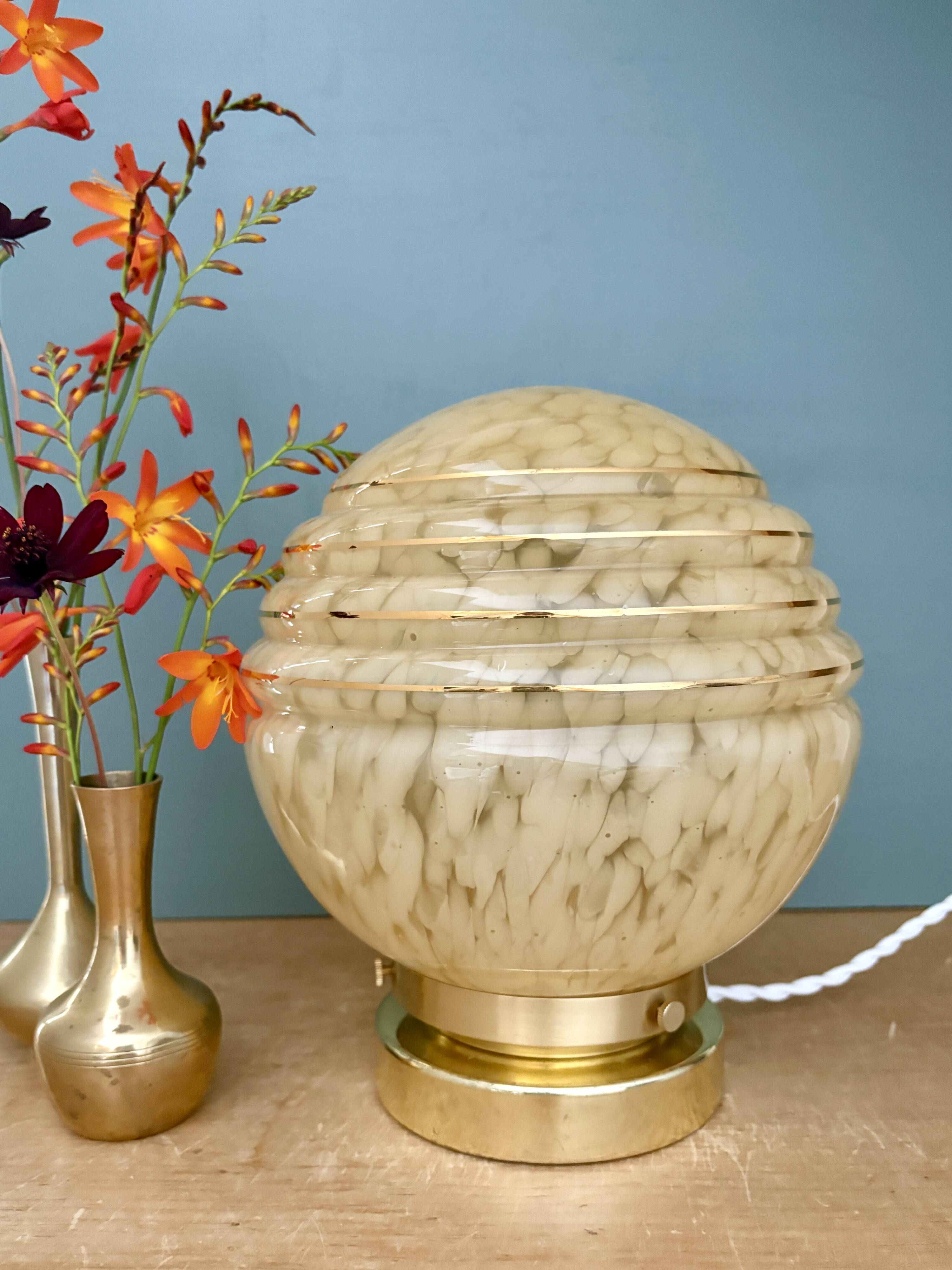 Vintage art deco globe table lamp in yellow and gold Clichy glass