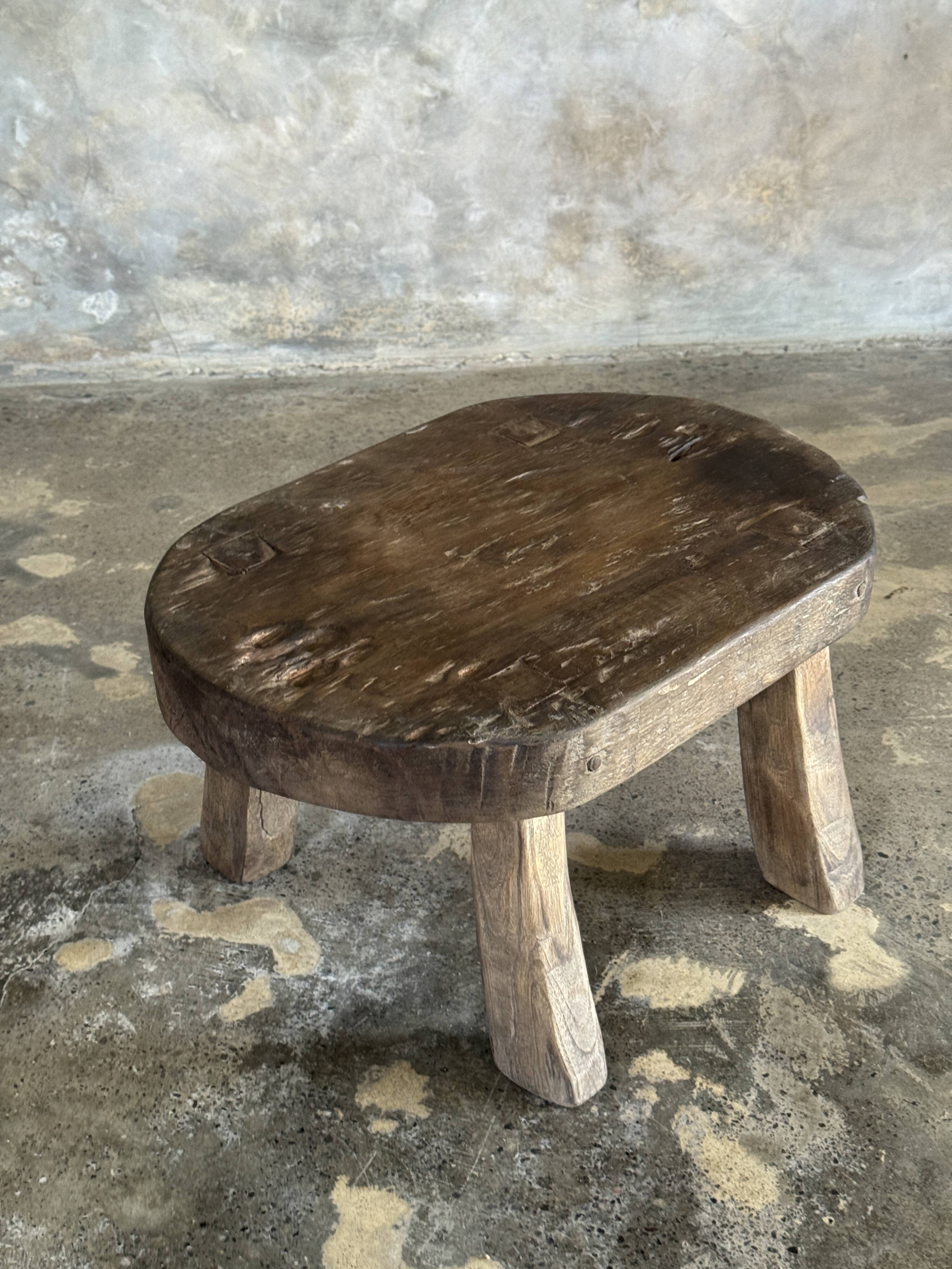 Small stool, oval solid teak accent stool wabi-sabi H26 47x33.