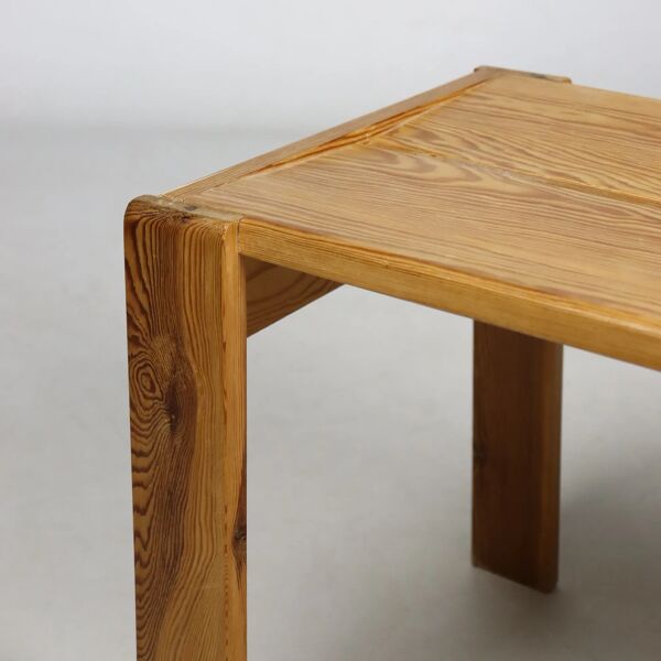Table scandinave en pin