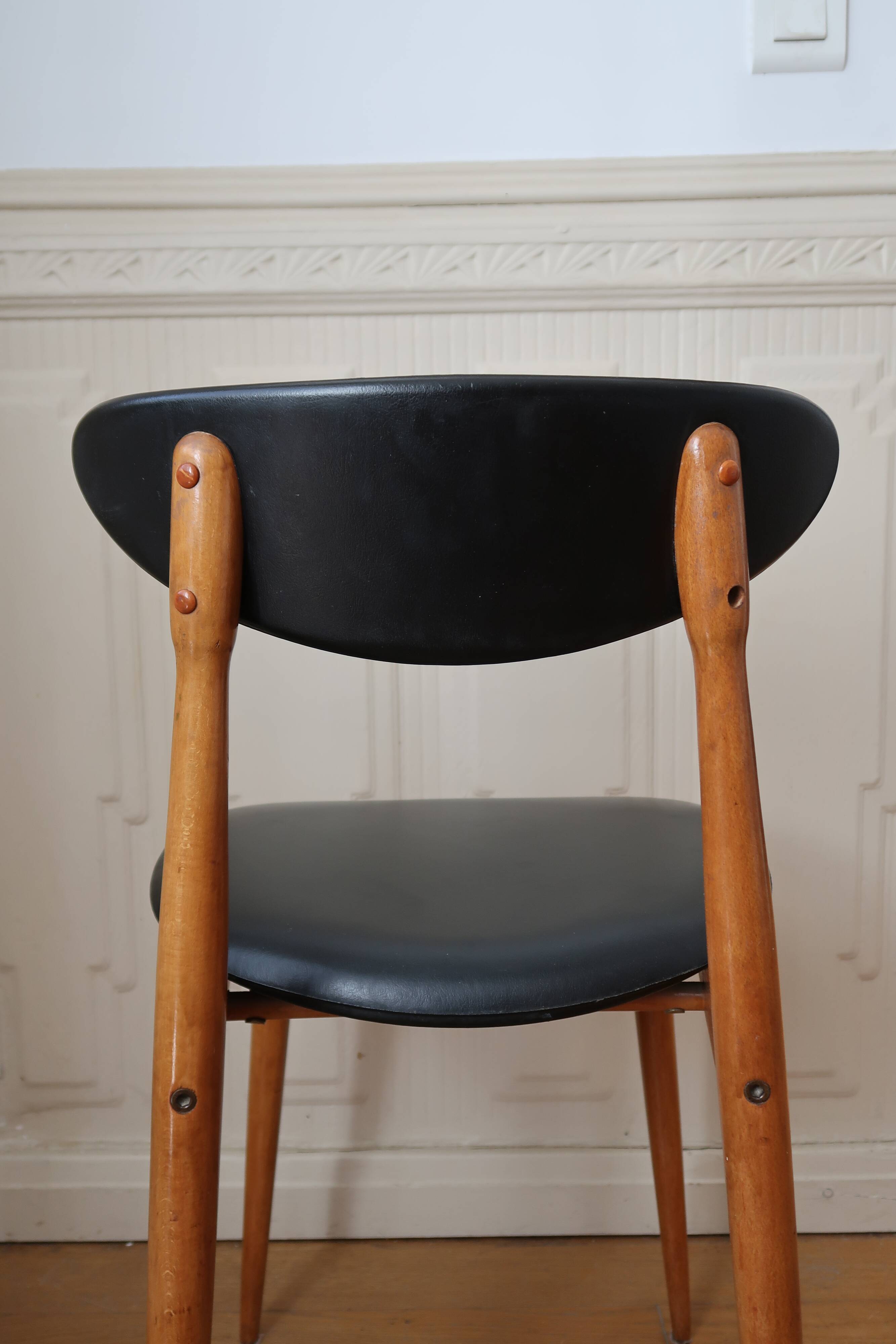 Pair of Licorne chairs by Baumann