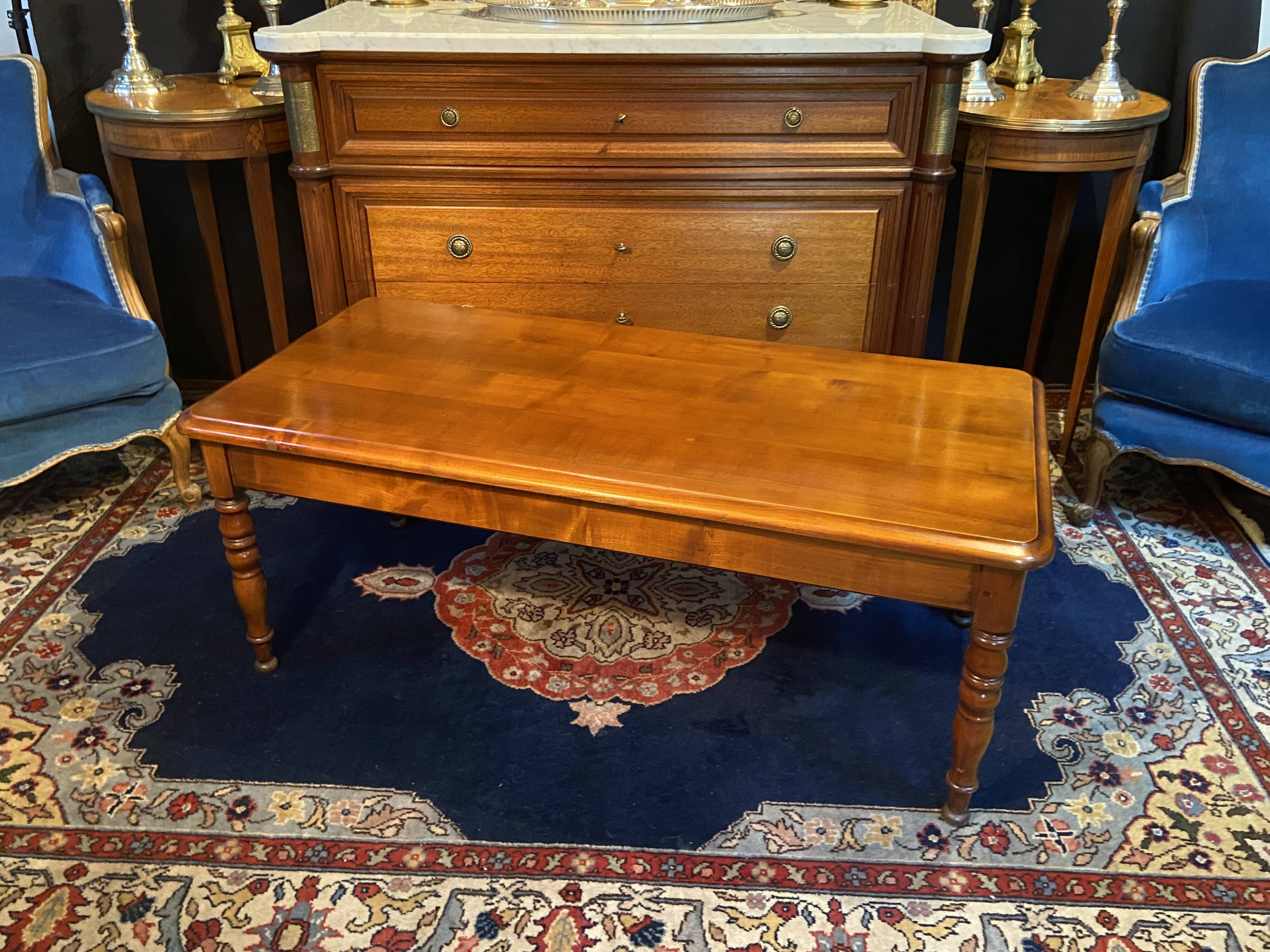 Solid cherry wood coffee table with 2 drawers