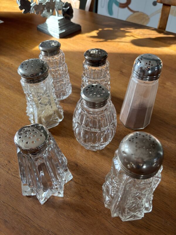 Collection de saupoudreuses sucrier