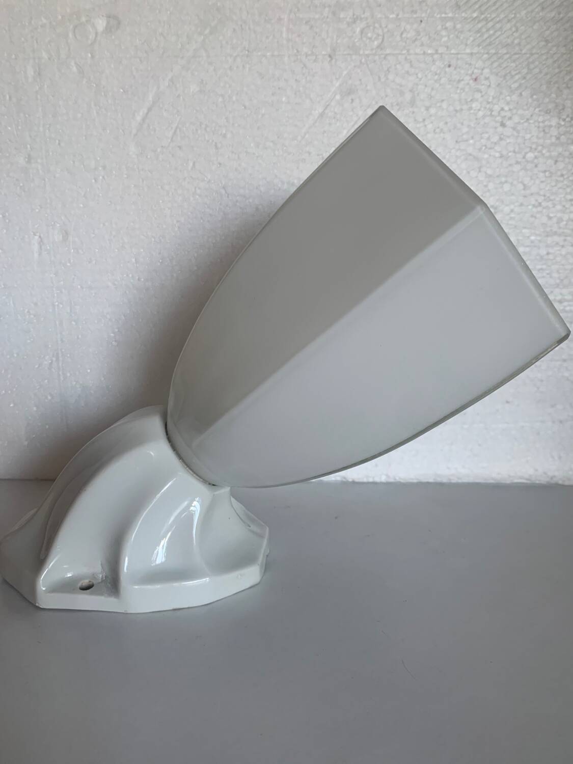 S d B Art Deco wall light