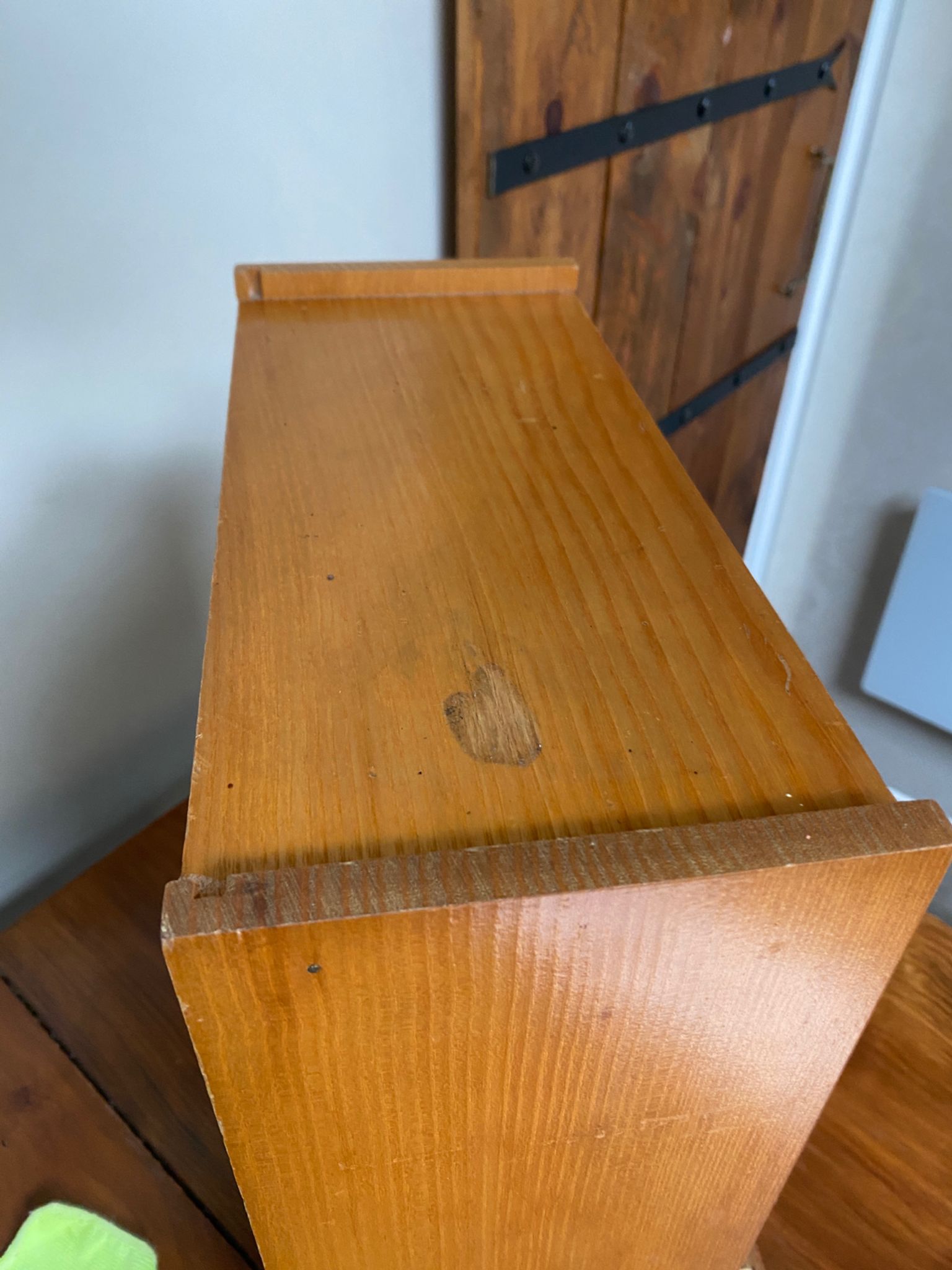 Armoire de rangement