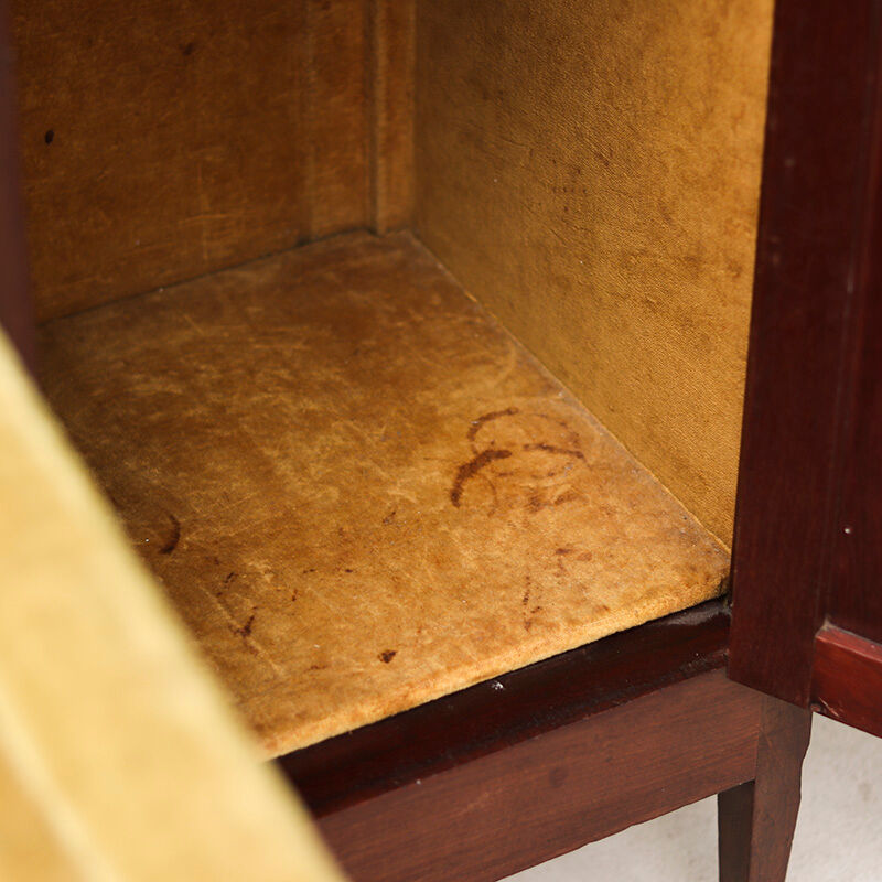 Antique Mahogany Cozy Corner