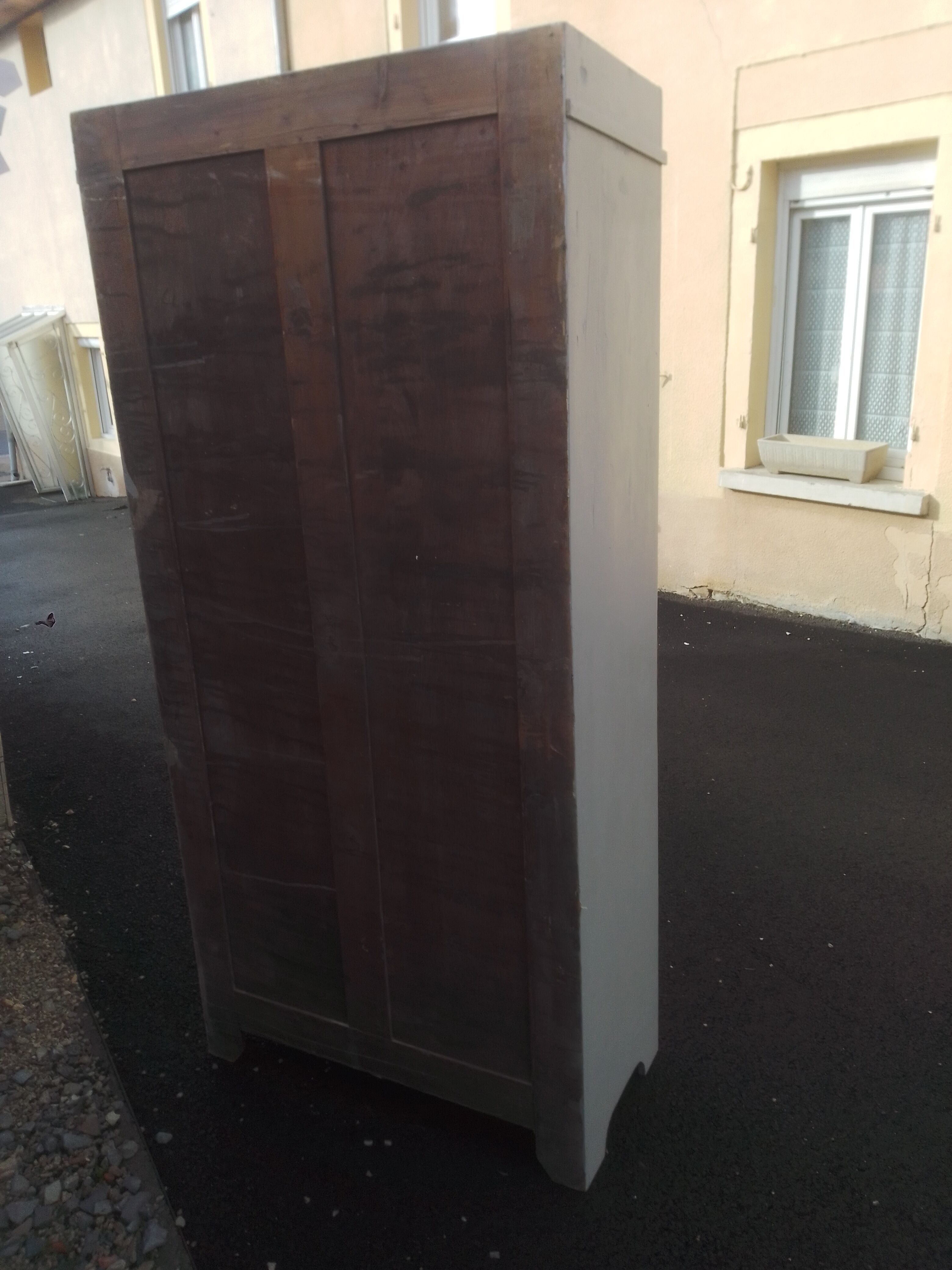 Cupboard